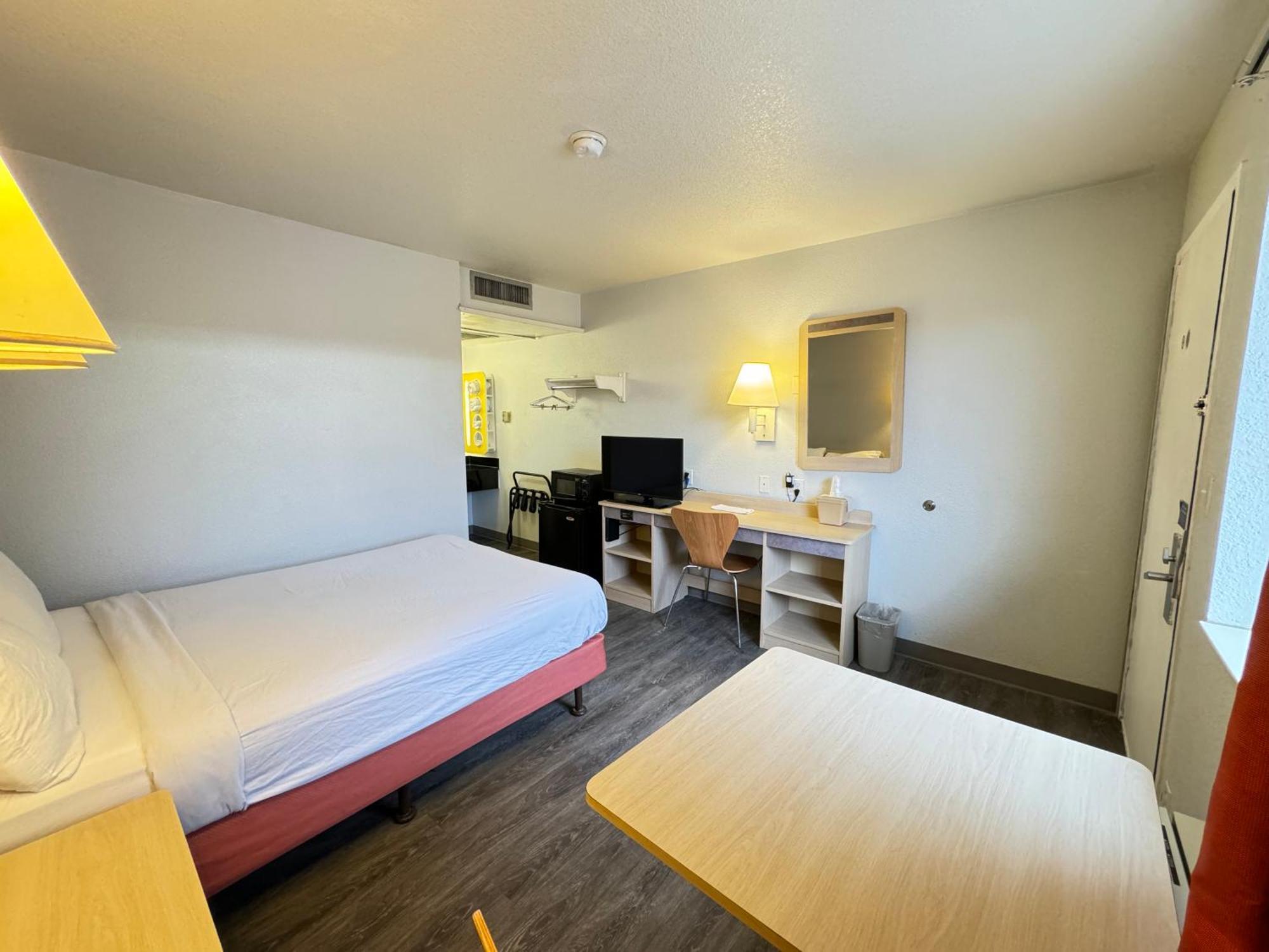 Hotel 6-casper, Wy Casper