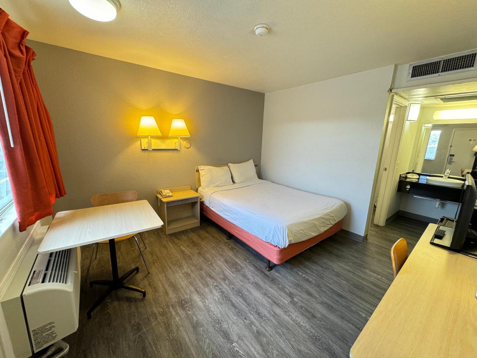 6-casper, Wy